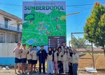 Melalui Pemetaan Destinasi Wisata, Mahasiswa UM BBM 2026 Dukung Pengembangan Pariwisata Desa Sumberdodol 46 Dokumentasi Mahasiswa UM melalui Program Belajar Bersama Masyarakat (BBM) Tahun 2026 saat melaksanakan kegiatan pemetaan potensi wisata di Desa Sumberdodol (Sumber: Dokumentasi Panitia Acara)