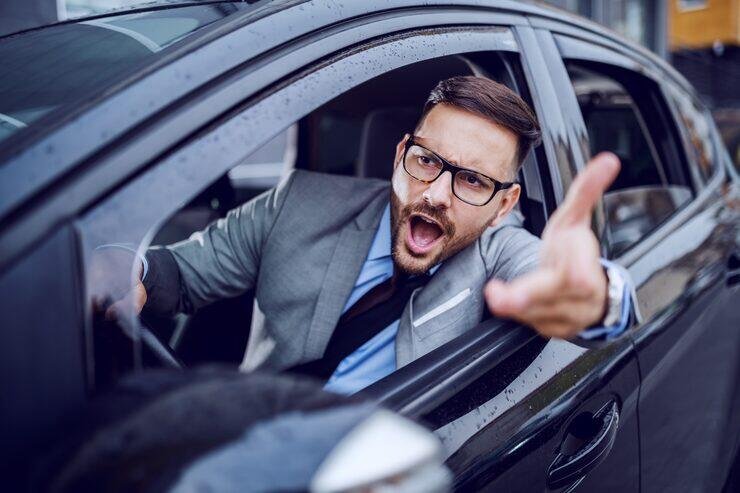 Ilustrasi fenomena road rage (Sumber: Magnific/Freepik)