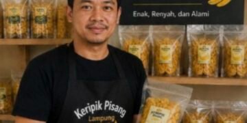 Dari Rumah Sederhana, Fauzi Bangun Keripik Pisang Lampung yang Menginspirasi 57 Foto Bapak Ahmad Fauzi (Pelaku UMKM Keripik Pisang Khas Lampung) (Sumber: Dokumentasi Pribadi)
