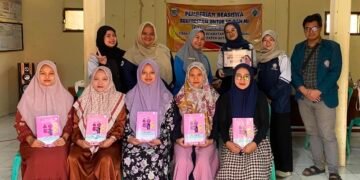 Mahasiswa KKN Undip Berikan Penyuluhan Gizi bagi Ibu Hamil di Desa Kemligi 58 Dokumentasi Mahasiswa KKN Undip saat beri penyuluhan gizi seimbang kepada peserta Kelas Ibu Hamil di Desa Kemligi. (Sumber: Dokumentasi Pribadi)