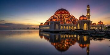 Public Gold Siapkan Produk Emas Baru Bertema Masjid 99 Kubah 62 Masjid Kubah 99 Makassar 2