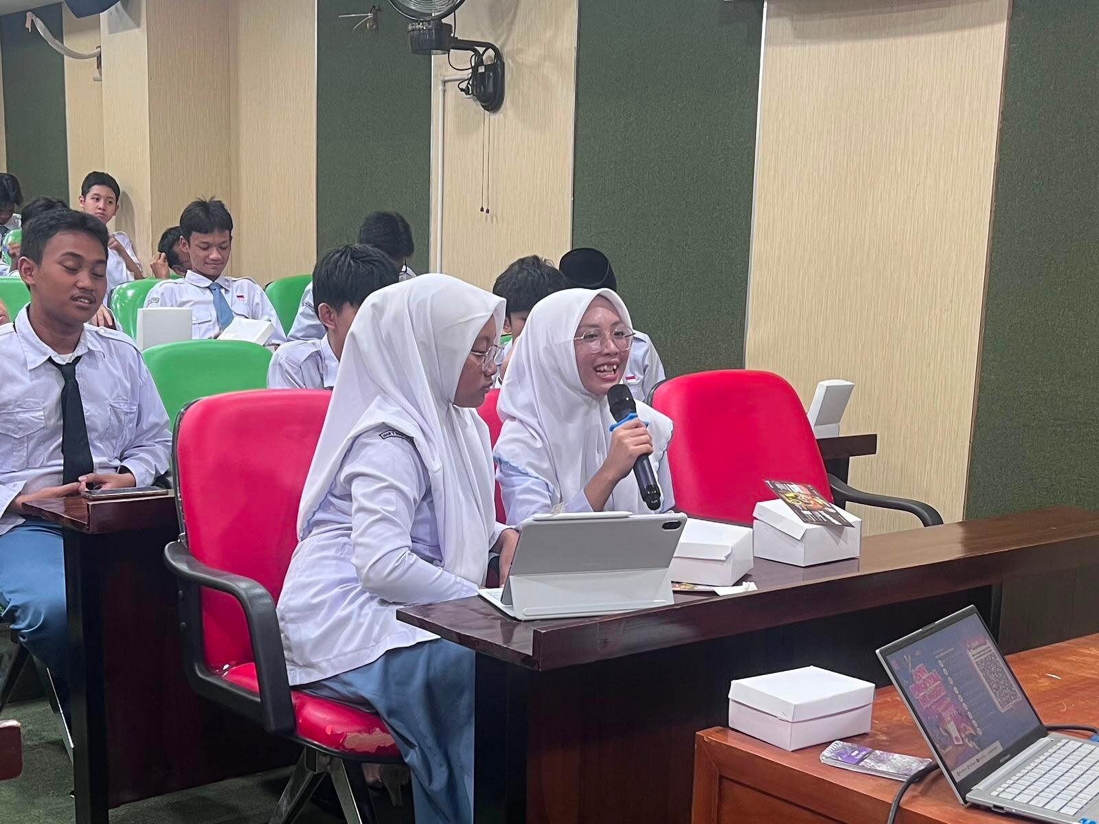 NIEC Yogyakarta Hadir di MAN 1 Yogyakarta, Bekali Murid Kelas Internasional tentang Studi Luar Negeri 48 WhatsApp Image 2026 08 05 at 07.37.21