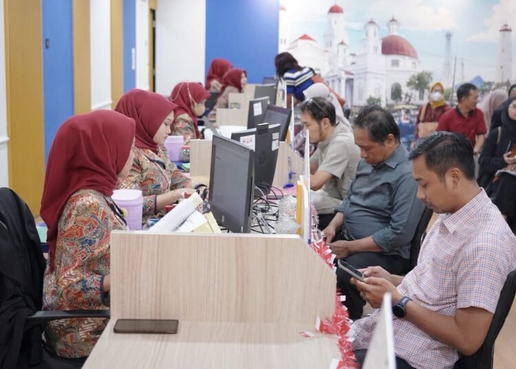 Cerita Masyarakat Urus Balik Nama Sertipikat Sebelum Pemberlakukan Uji Coba Layanan Peralihan Hak 10 Hari 46 WhatsApp Image 2026 08 07 at 09.50.48