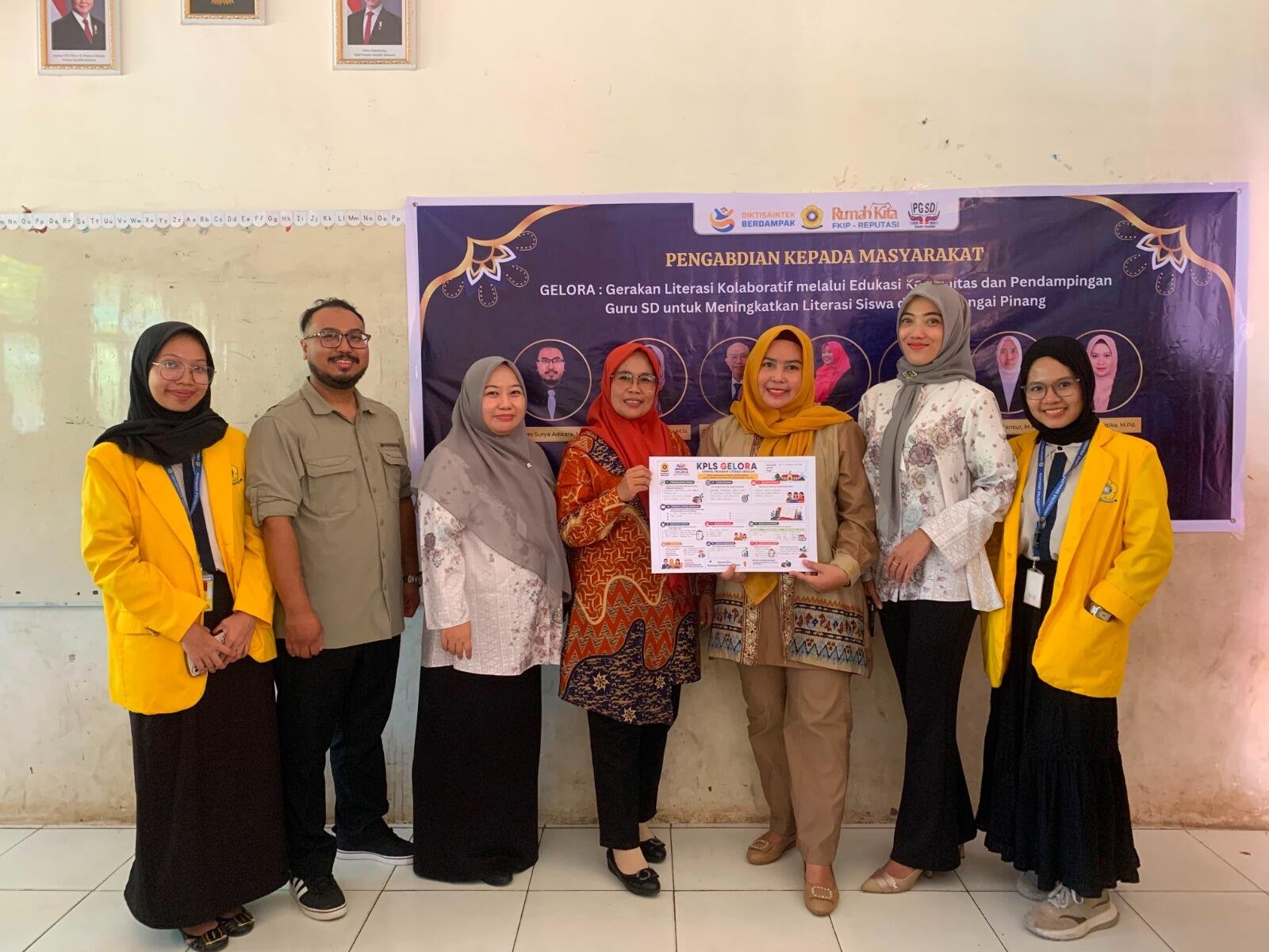 Nyalakan Api Literasi di Sungai Pinang, PGSD Unsri Ajak Guru SD Bergerak Bersama Lewat Program GELORA 50 WhatsApp Image 2026 08 10 at 13.25.30 2