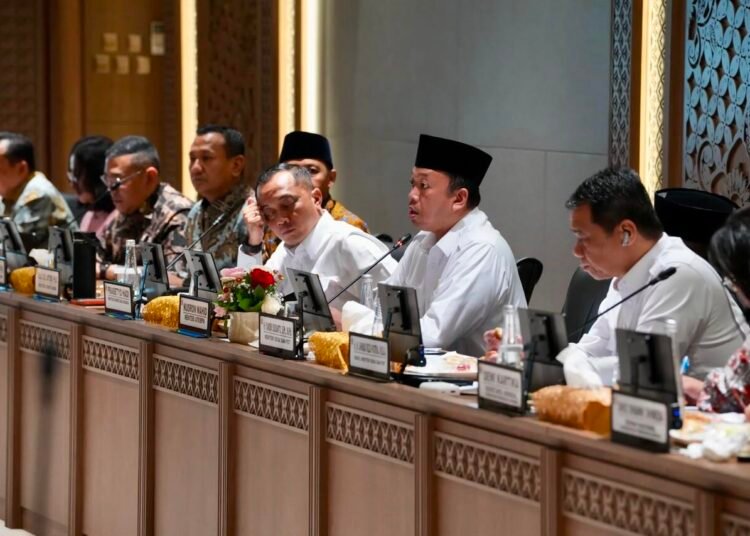 Menteri Nusron Beberkan Tiga Kategori Konflik Agraria dan Mekanisme Penyelesaiannya dalam Rakor Bersama DPR RI 46 WhatsApp Image 2026 08 11 at 21.51.31