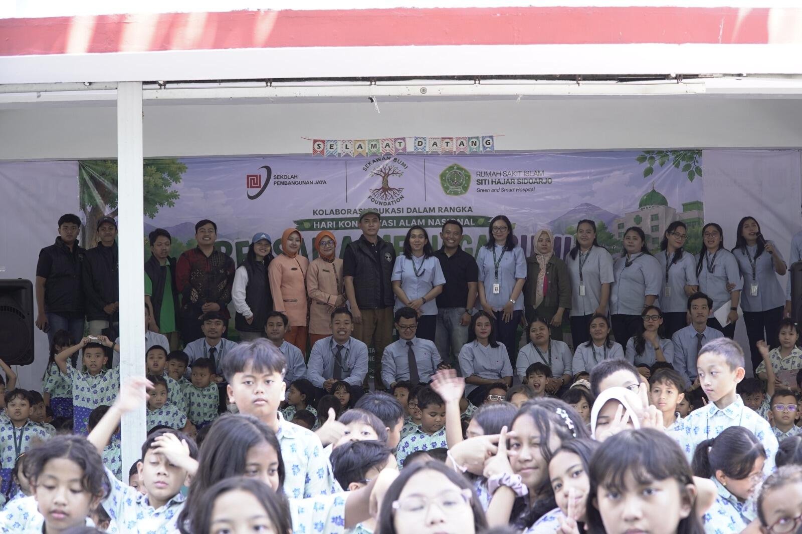 Belajar dari Bumi, Menjaga Kesehatan: Kolaborasi Sekawan Bumi Foundation dan RSI Siti Hajar Bersama 400 Siswa Sekolah Pembangunan Jaya 48 WhatsApp Image 2026 08 13 at 14.47.57