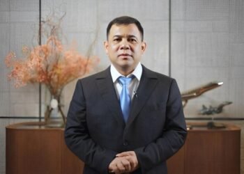 Haji Isam Turun Tangan Tangani Karhutla Kalsel, 100 Pompa dan Rp7,6 Miliar di Tengah Sorotan Rekam Jejak Isu Lingkungannya 46 WhatsApp Image 2026 08 26 at 21.39.00 1