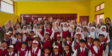Mengukir Senyum Tanpa Takut: Mahasiswa KKN 171 UMM Membangun Ruang Aman dan Gigi Sehat bagi Anak SD 62 Dokumentasi anti bulliying di SDN 01 Harjokuncaran (Sumber: Dokumentasi Pribadi)