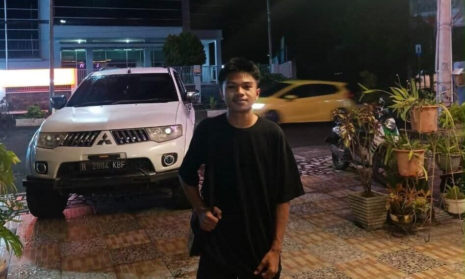 b89b82e7 b656 4d3e 9823 4c438d802a18