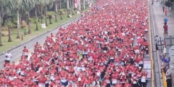 Pelatih Timnas John Herdman: Merdeka Run 2026 Simbol Persatuan dan Gaya Hidup Sehat 58 Suasana Peserta Merdeka Run 2026 di kawasan Patung Kuda Monas, Merdeka Run 2026 memperlihatkan bagaimana olahraga dapat mempertemukan masyarakat dari berbagai latar belakang dalam suasana yang positif./Foto Wandi/InfoPublik