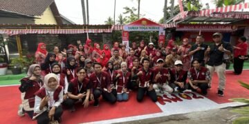 Mahasiswa KKN Dampingi Kegiatan K3 di RW 02 Kelurahan Tambakboyo 56 Dokumentasi kegiatan KKN di Kelurahan Tambakboyo (Sumber: Dokumentasi Pribadi)