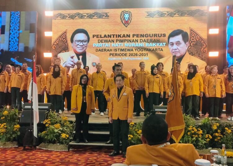 Hanura DIY Bidik Penguatan Kader hingga Desa, Siapkan Mesin Politik Menuju Pemilu 2029 46 Pelantikan pengurus DPD Hanura DIY di Alana Sleman Yogyakarta (Yusuf)