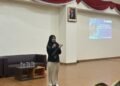 Penyampaian Edukasi Pembukaan Rekening Baru Bank Muamalat (Sumber: Dokumentasi Guest Lecturer)