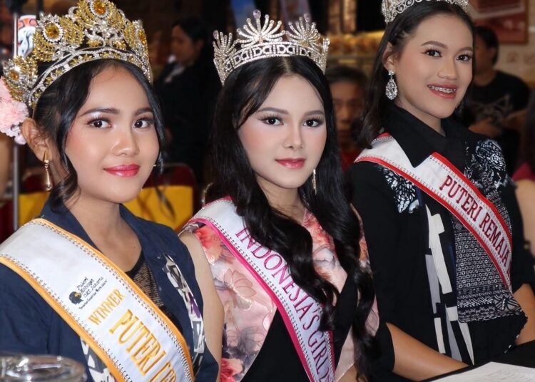Raissa Adelia Haryanto Badar, 2nd Runner Up Indonesia’s Girl Tampil Memukau sebagai Juri Fashion Show Bertema Oriental 46 2nd Runner Up Indonesia’s Girl Tampil Memukau sebagai Juri Fashion Show Bertema Oriental