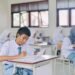 Ketika Pendidikan SMK yang Siap Kerja Belum Menjamin Lulusan Terserap Dunia Kerja 53 Lulusan SMK menghadapi tantangan memasuki dunia kerja di tengah ketidaksesuaian kompetensi dan kebutuhan perusahaan. (Sumber: Pexels).