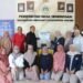 Ko-Kreasi Bestari Saintek UHT bersama GAPOKTAN dan Pemerintah Kabupaten Gresik Perkuat Ekosistem Inovasi 54 Tim Program Bestari Saintek Universitas Hang Tuah bersama Gapoktan Hendrosari Kecamatan Menganti, Kabupaten Gresik, dalam rangkaian penyerahan teknologi sonikator dan dehydrator. (Sumber: Dokumentasi Pribadi).