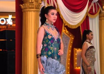 Anissa Quinn Deanda, Siswa SMAN 15 Jakarta Tampil Memukau di ASEAN Fashion Festival 2026 46 Anissa Quinn Deanda, Siswa SMAN 15 Jakarta Tampil Memukau di ASEAN Fashion Festival 2026