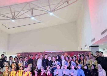 Meriah dan Penuh Apresiasi! Evaluasi Kelas Tari Bantenesia Production di Mall Of Serang Sukses Besar, Dari Angklung, Debus Hingga Pengumuman Juara Terbaik 46 342428 100kb