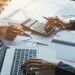 Di Balik Laba Bisnis: Pentingnya Pengendalian Biaya Operasional 51 Sumber gambar: Bisnis.com, “Begini Cara Menghitung Persen, Rumus, serta Contohnya” (2023). https://kabar24.bisnis.com/read/20230221/79/1630161/begini-cara-menghitung-persen-rumus-serta-contohnya