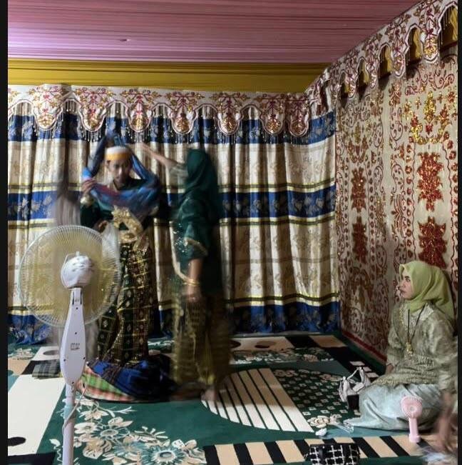 Dua Tradisi, Satu Pelaminan: Pertemuan Budaya Bugis dan Makassar dalam Pernikahan 47 IMG 20261014 WA0016
