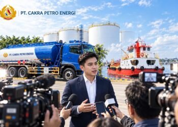 PT Cakra Petro Energi menyampaikan klarifikasi mengenai legalitas usaha, sumber pasokan BBM, serta dokumen pengangkutan dalam kegiatan operasional perusahaan di wilayah Sumatera Selatan. (Sumber: Generated AI).