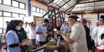 Wamenaker: Kompetensi dan Bahasa Jadi Bekal Kerja ke Jepang