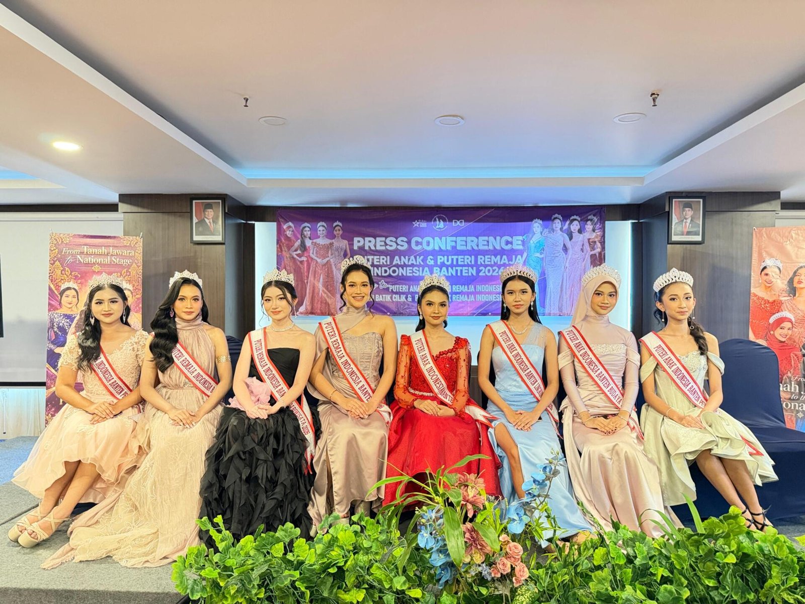 Puteri Anak dan Puteri Remaja Banten 2026 Siap Harumkan Nama Daerah di Kancah Nasional 49 Target 4 Mahkota, 8 Finalis Puteri Anak & Puteri Remaja Banten 2026 Siap Unjuk Gigi di Ajang Nasional