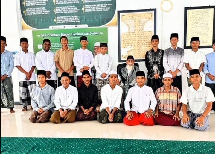 Profil Muhammad Ikbal, Seorang Tokoh Masyarakat Ulim asal Blang Usi yang Menekuni Dunia Konten Kreator 48 WhatsApp Image 2026 10 16 at 21.07.18